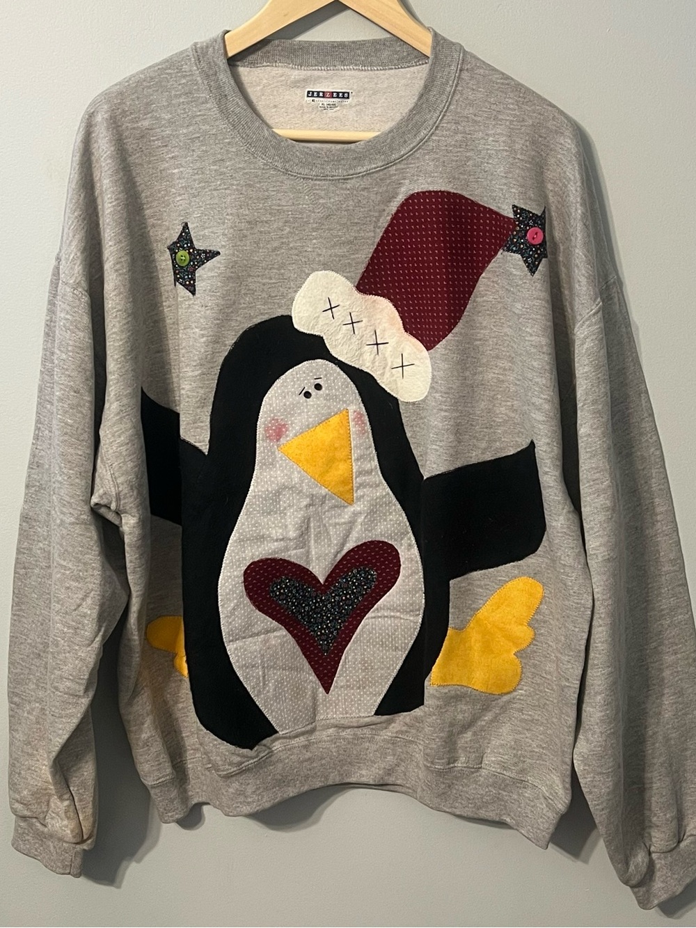 Vintage Christmas Penguin Appliqué Crewneck Size XL Gray Sweatshirt JERZEES